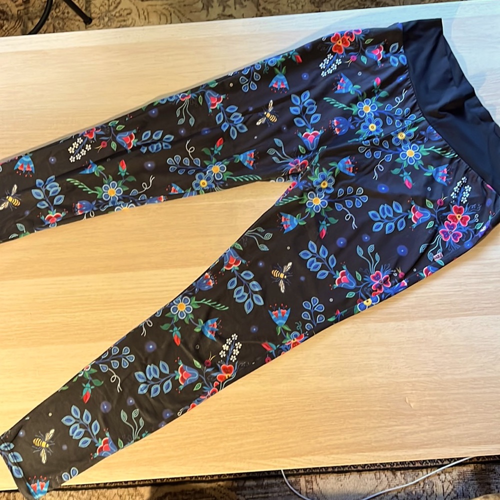 Belcourt x Lablond Bee print leggings 🐝 limited edition
